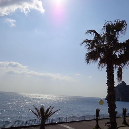 Akron B&B Sant'Alessio Siculo Bagian luar foto