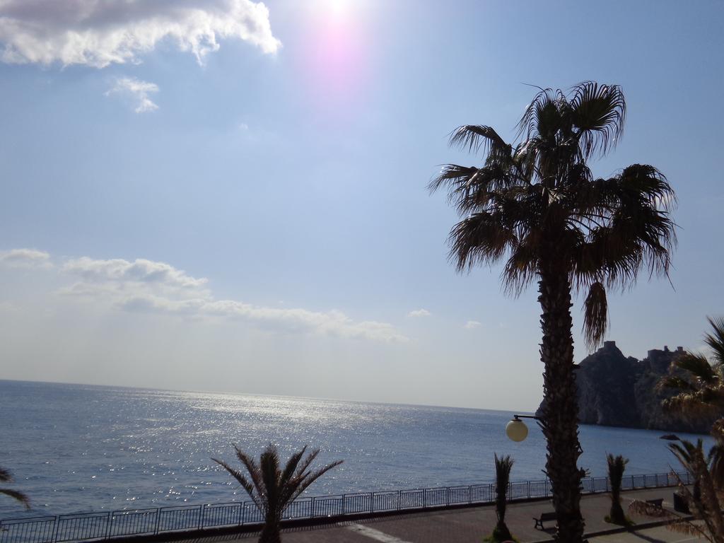 Akron B&B Sant'Alessio Siculo Bagian luar foto