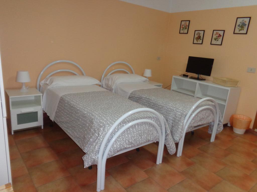 Akron B&B Sant'Alessio Siculo Bagian luar foto