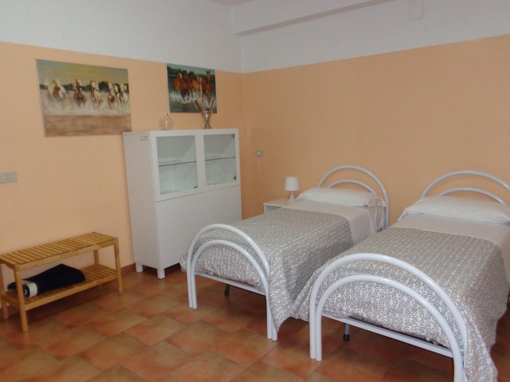 Akron B&B Sant'Alessio Siculo Bagian luar foto